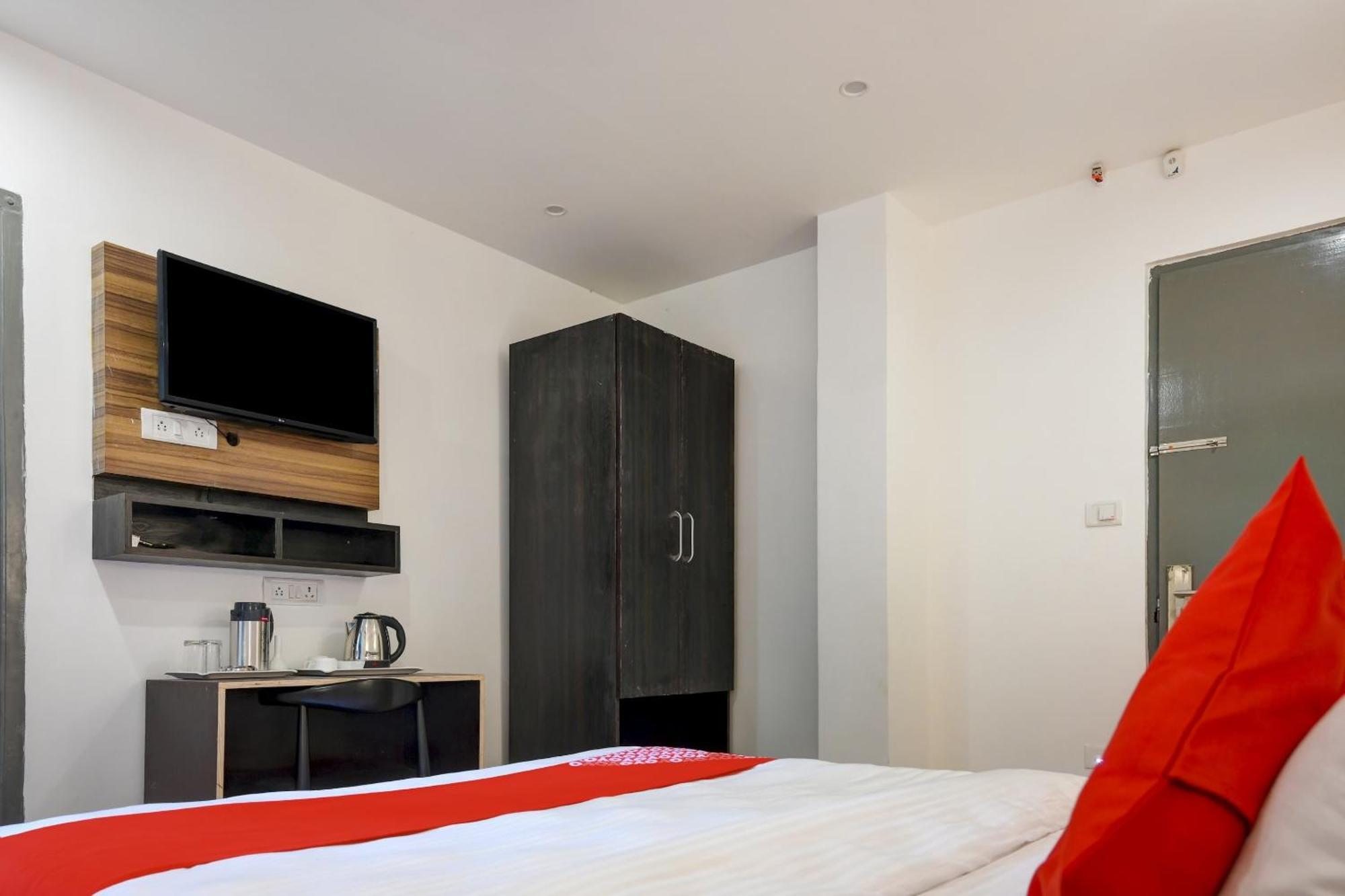 Super Town House Hi5 Aditya International Bhubaneswar Exterior foto